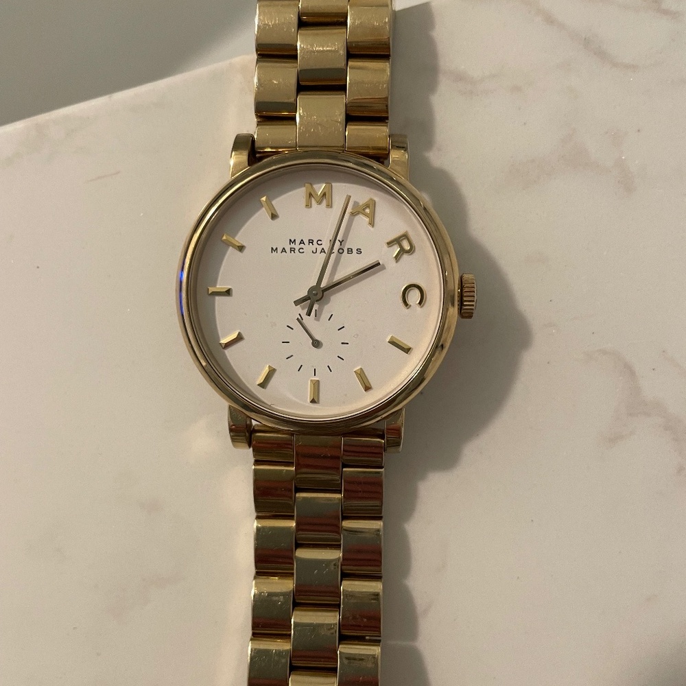 Marc Jacob’s gold watch
